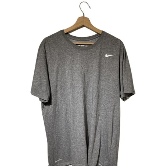 Nike Dri-FIT Heather Gray T-Shirt – EUC Size XL - Picture 3 of 3